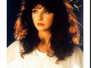 VERY RARE - KATE BUSH - MUSIC LEGEND - ORIGINAL HAND SIGNED AUTOGRAPH