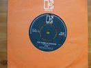 love ' she comes in colours ' 1967 rare elektra single