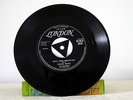 Chuck Berry 'Roll over Beethoven' vinyl 7 inch 45 rpm single record