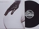 Strokes -Is This It LP 2001 UK PRESS Mooney Suzuki Yeah Yeah Yeahs White Stripes