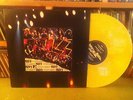 RARE  KISS MTV Unplugged 2 LP YELLOW WAX + POSTER 70s 80s GLAM METAL shock rock