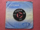 *(RF1) Dale Wright She's Neat UK London Tri 45 7
