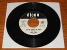 MOSES SMITH Girl Across The Street / Hey Love 7