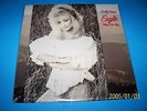 DOLLY PARTON 