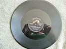 Mint  Labels Original  78 RPM  Elvis Presley  