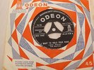 BEATLES - THIS BOY / I WANT TO HOLD YOUR HAND 7