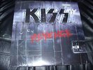 Kiss-Vintage Factory Sealed 'Revenge' Gray Marble L.P/Vinyl Original Release.