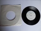 THE UNDERTONES - TEENAGE KICKS - GOOD VIBRATIONS RECORDS