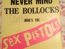 SIGNED ALBUM COVER 1978 SEX PISTOLS – NEVER MIND THE BOLLOCKS SID VICIOUS