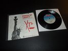 XTC Statue of Liberty Autographed UK PS 45 1978 Punk