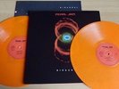 PEARL JAM.BINAURAL.2014. 2LP.ORANGE VINYL.w/BOOKLET.UNPLAYED MINT LP