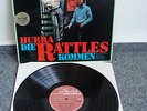 THE RATTLES - HURRA DIE RATTLES KOMMEN / STAR CLUB 158 013 STY / 65 DE LP