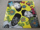 DE LA SOUL - 3 FEET HIGH AND RISING - CLASSIC HIP HOP - COMIC INSERT - LP - 1989