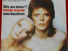 DAVID BOWIE    --- life on mars   ---