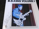 ' SIGNED ' B.B KING - VOLUME 1 LP EX LOVELY EXAMPLE OF HIS AUTOGRAPH 
