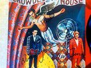 CROWDED HOUSE SELF TITLED DEBUT RECORD. SIGNED BY FULL ORIGINAL LINEUP