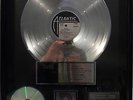 ACDC Back in Black US Music RIAA Award platin Schallplatte goldene