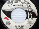 ACCENTS on the run b/w he's the one WHITE LABEL PROMO 1966 Northern Soul 45 w227