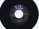 JOE CLAY - DUCK TAIL / 16 CHICKS (Rare 1980s ROCKABILLY Repro) HOT BOPPERS