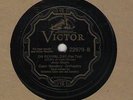 c 78 RPM Wayne King/Coon-Sanders Victor 22979 in E
