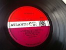 Led zeppelin II uk vinyl  on red / plum  livin lovin wreck Vinyl G - / Sleeve g