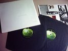 THE BEATLES White Album UK  PMC 7067-8 1st MONO *WIDE SPINE* 0098700 LOW NUMBER