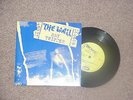 THE WALL-DAY TRIPPER- PUNK OI 7
