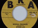 Reggae 45 BYRON LEE Musical Pressure BRA HEAR