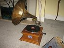 GRAMOPHONE HMV  NOT A REPRO