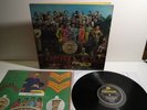 THE BEATLES Sgt Pepper LP original UK 1967 Parlophone Yellow Label MONO NM