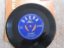 VERY RARE DICKIE VALENTINE 1954 TRI-CENTRE 45 RPM MR SANDMAN