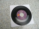 claude francois:RARE; les ballons rouges :vivre que c'est bon:ref 370 869 fleche