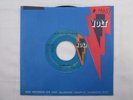 DARRELL BANKS I'M THE ONE WHO LOVES YOU/ JUST BECAUSE 45 RARE NORTHERN SOUL Volt