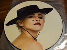 Madonna - La Isla Bonita 12
