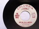 RARE SURF 45 - THE SURFER GIRLS - DRAGGIN' WAGON / ONE BOY TELLS ANOTHER