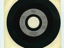 45 RPM SP ELVIS PRESLEY DON'T LEAVE ME NOW (1992)