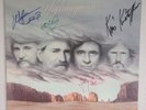 HIGHWAYMAN LP Signed by Johnny Cash Waylon Jennings Willie Nelson Kristofferson