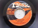 DAWN PENN/TOO MUCH HURT&IT MUST BE HIM CHRISTMAS ONE DAY PRICE ROCKSTEADY LISTE
