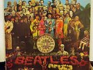 Rare Beatles LP Sgt. Pepper's Lonely Hearts Club Band Mono UK PMC7027 w/ insert