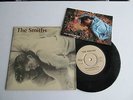 THE SMITHS - THIS CHARMING MAN. MISPRESSING, WITH RARE POSTCARD. ROUGH TRADE P/S