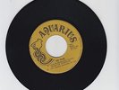 AQUARIUS/NO WAR  -  MARCUS JOHNSON &  BERES HAMMOND  (76  REGGAE ROOTS 7