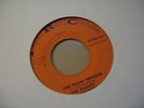 RAELETS - ONE ROOM PARADISE - US TANGERINE 7