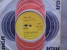 Renee Geyer Stares and Whispers Be There in The Morning rare 1977 Aust RCA 45