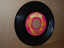 SENSATIONS: LONELY WORLD & GOTTA FIND MYSELF ANOTHER GIRL VG++ NORTHERN SOUL 45