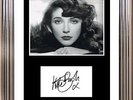 ULTRA HOT - KATE BUSH - SEXY - MUSIC LEGEND - ORIGINAL HAND SIGNED AUTOGRAPH