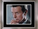 ULTRA COOL - DAVID BOWIE - MUSIC LEGEND - ORIGINAL HAND SIGNED AUTOGRAPH