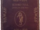 Jethro Tull _ Living In The Past  --  Chrysalis 6499 521