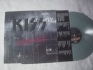 Kiss m- gray marble in shrink LP Revenge