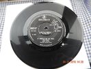 Pink Floyd - It Would Be So Nice/Julia Dream (1968 Columbia DB 8401)