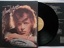 DAVID BOWIE.YOUNG AMERICANS *FAME JOHN LENNON* .RCA 1975.APL1-0998.LYRIC SHEET